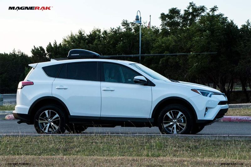 Fish Rav 4 MAGNERAK FISHING ROD ROOF RACK ON A TOYOTA RAV4